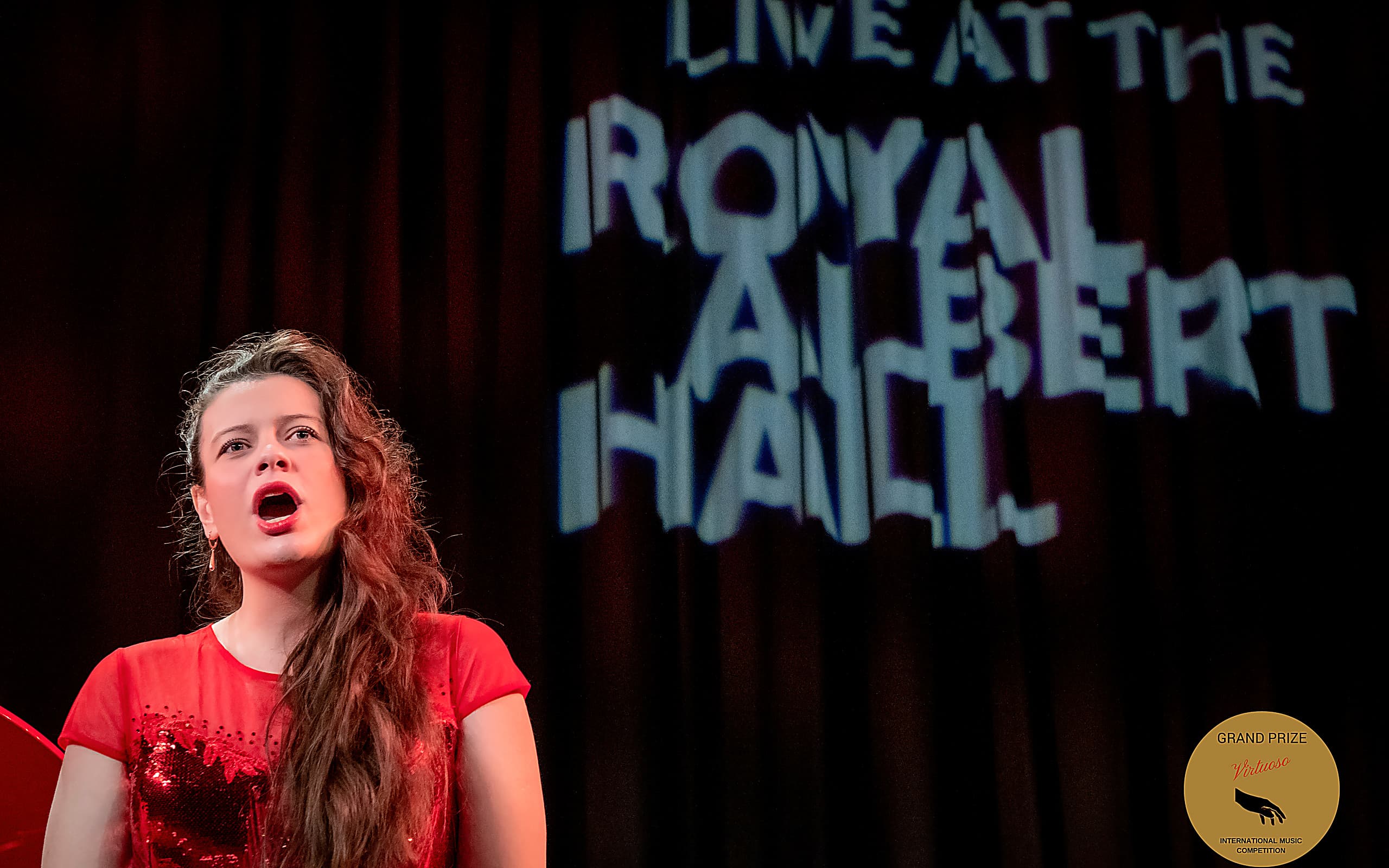 GLORIALLE on stage at Royal Albert Hall