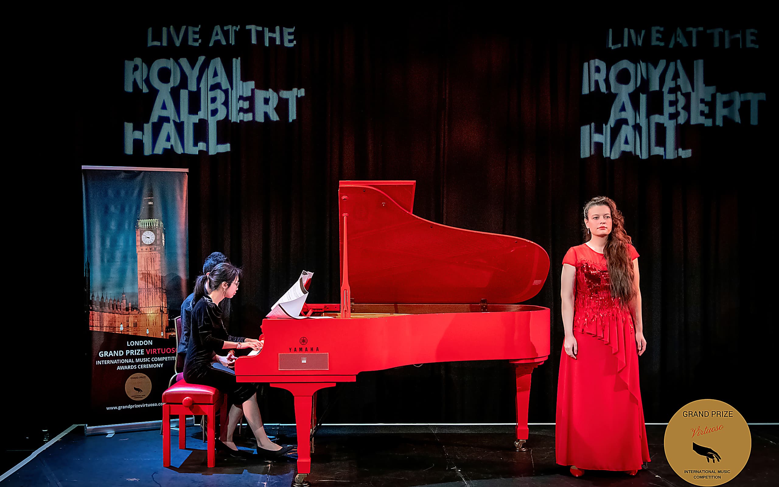 GLORIALLE performing at Royal Albert Hall